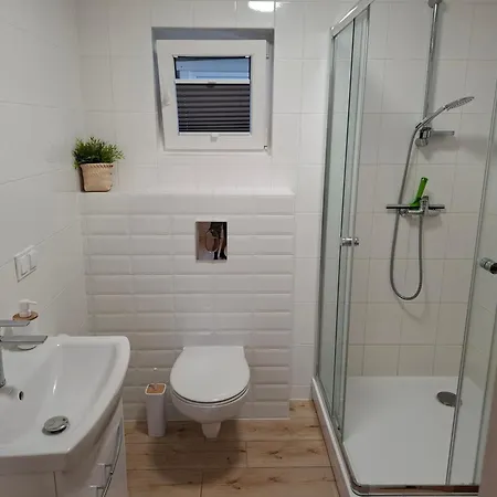 Nad Morzem Jerzyk 506-385-791 Holiday home *